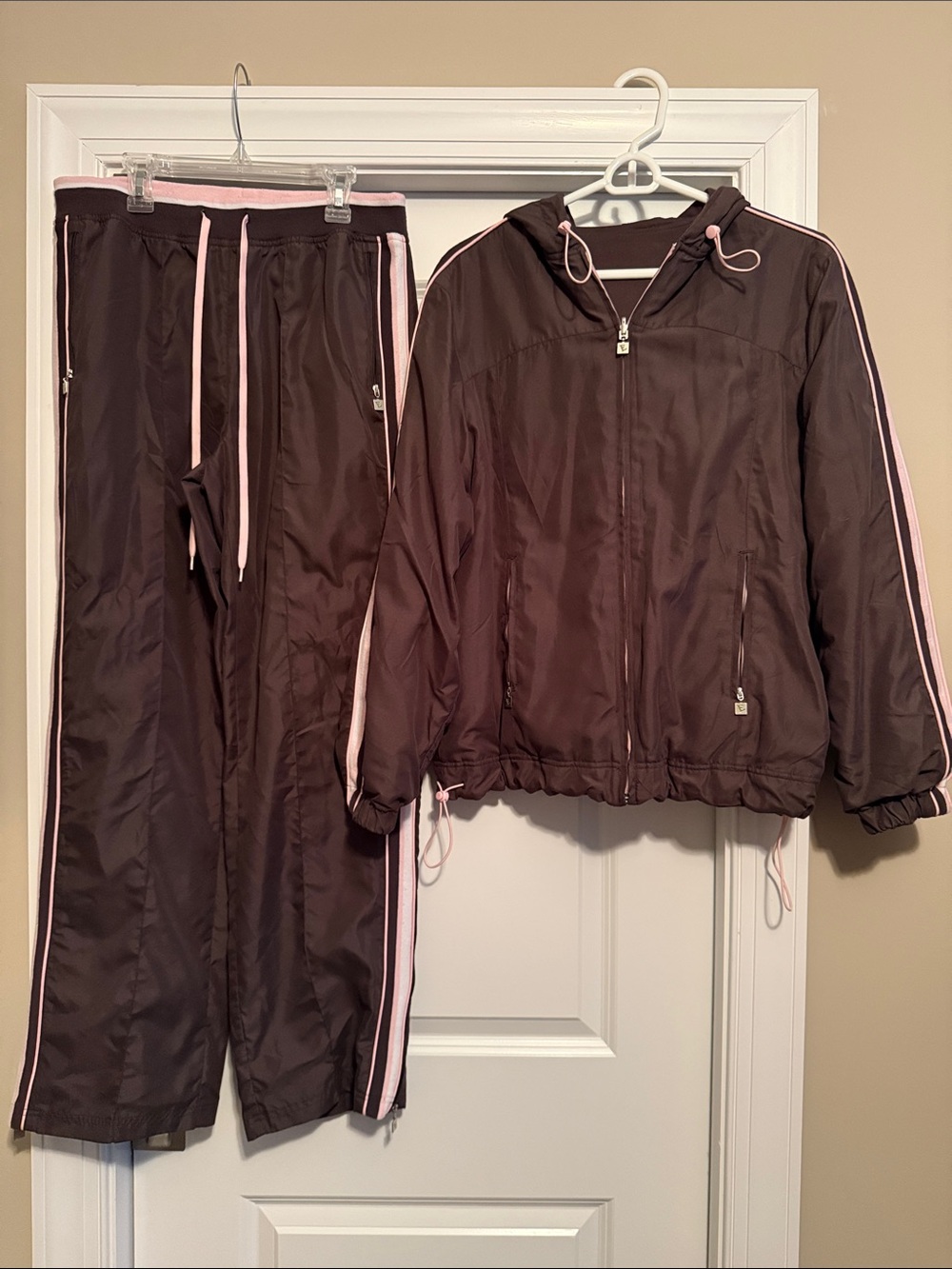Everlast Brown Jacket with Pink Zipper Trim